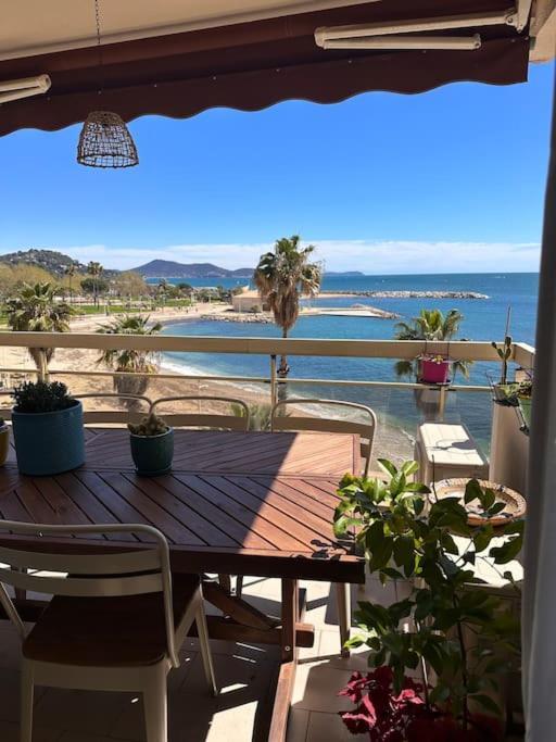 Appartement Panoramique Sur Mer Toulon Buitenkant foto
